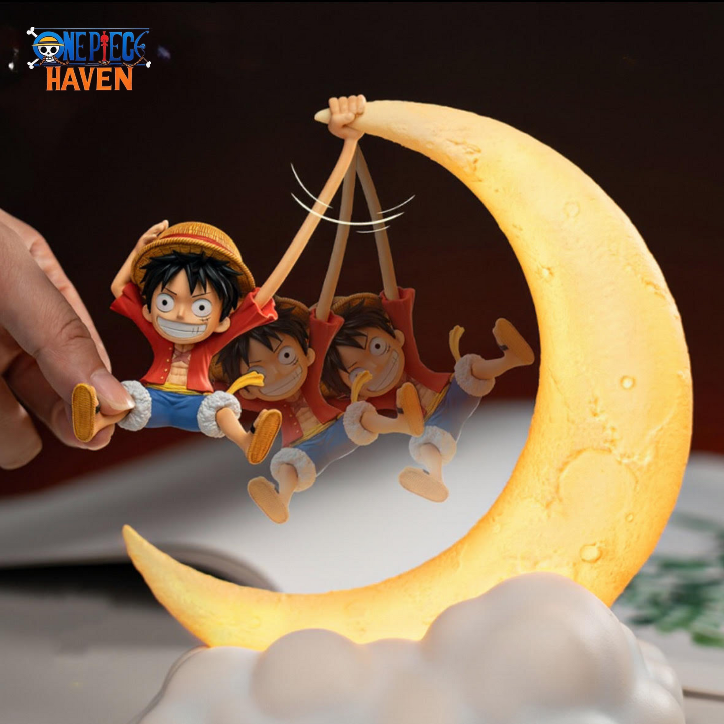 Luffy Crescent Moon Lamp™